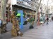 Proslavená ulice Ramblas a živé sochy.jpg